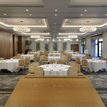 Hotel Doubletree By Hilton Belfast Templepatrick Exterior foto